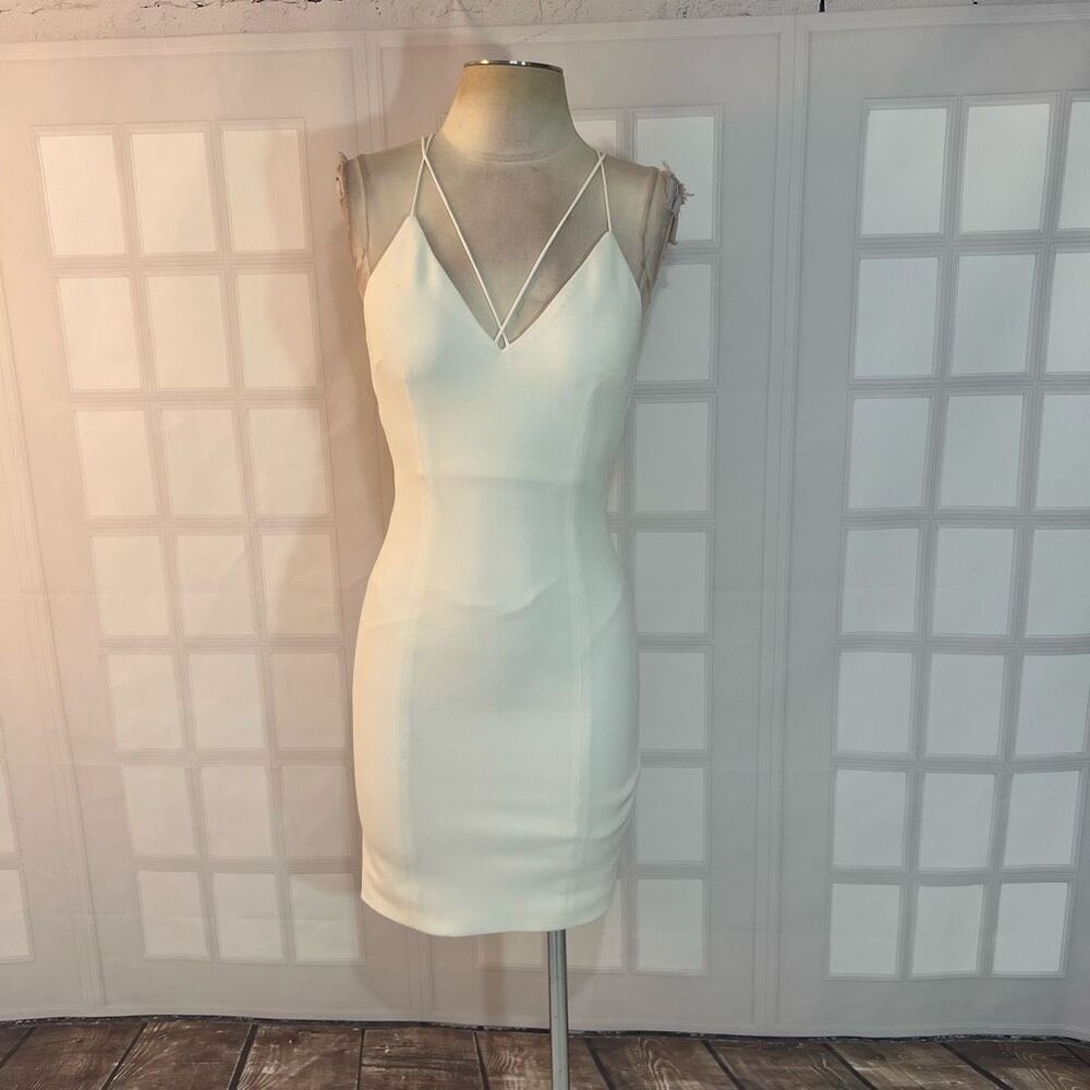 Misha White Sleeveless V-Neck Crisscross Back Cocktail Bodycon Mini Dress Size 0